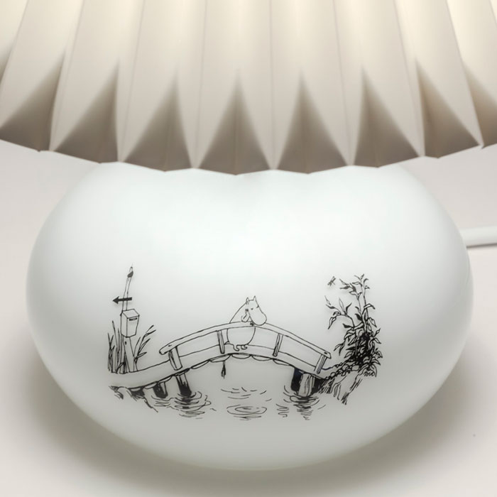 Moomin Afternoon Tea コラボ 陶器製 テーブルランプ テーブルランプ モデル314 MOOMINモデル｜レ・クリント ジャパン 公式