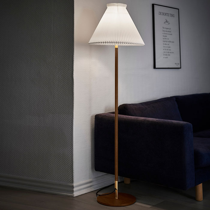 フロアランプ LK80 ｜レ・クリント ジャパン 公式オンラインストア