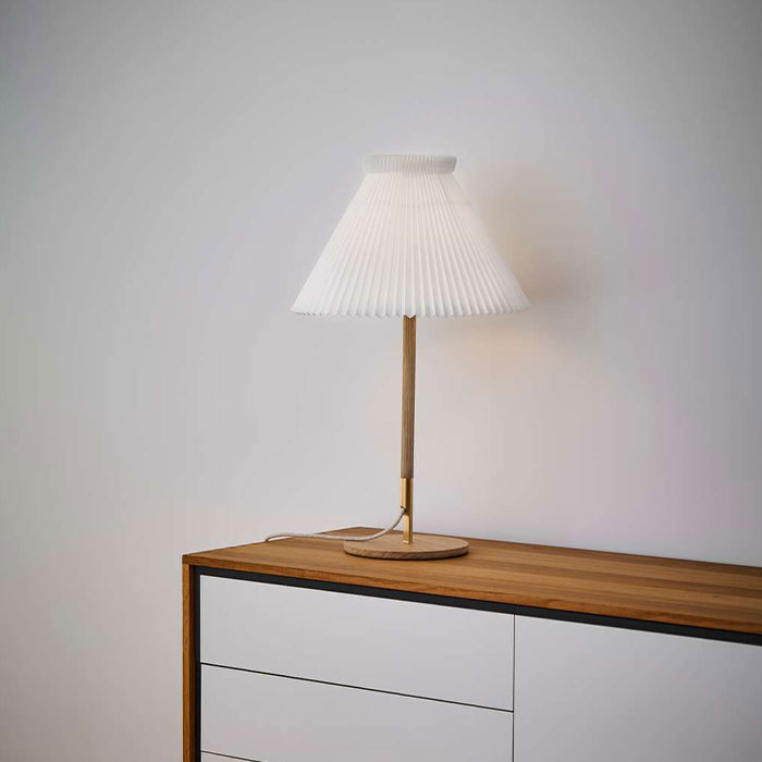 テーブルランプ LK80 ｜レ・クリント ジャパン 公式オンラインストア