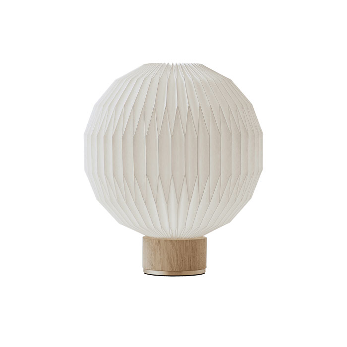 レ・クリントテーブルランプ 廃盤品 定価￥72,600→￥毎日値引き中 LE KLINT（レ・クリント）価格改定（2024年6月1日より）と生産
